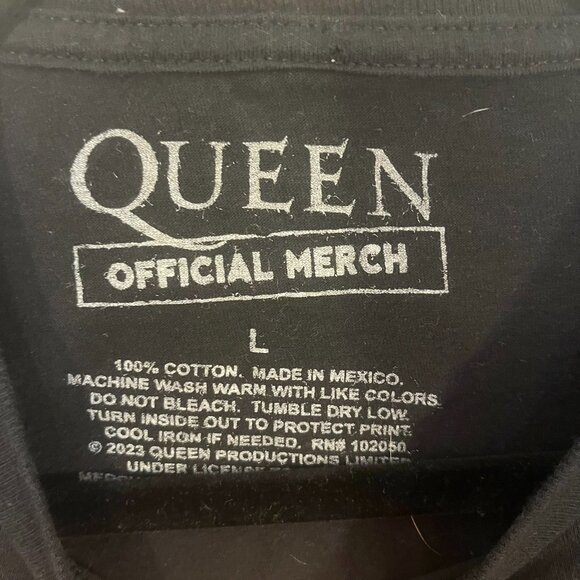 Reproduction Queen Tee - Picture 2 of 2